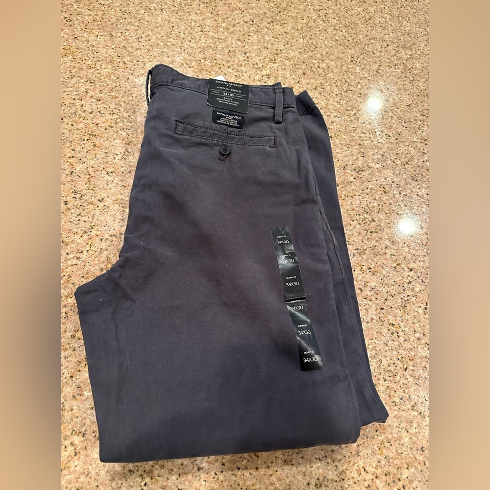 Banana Republic “Skinny Lived-In Chino” Grey - 34W x 30L